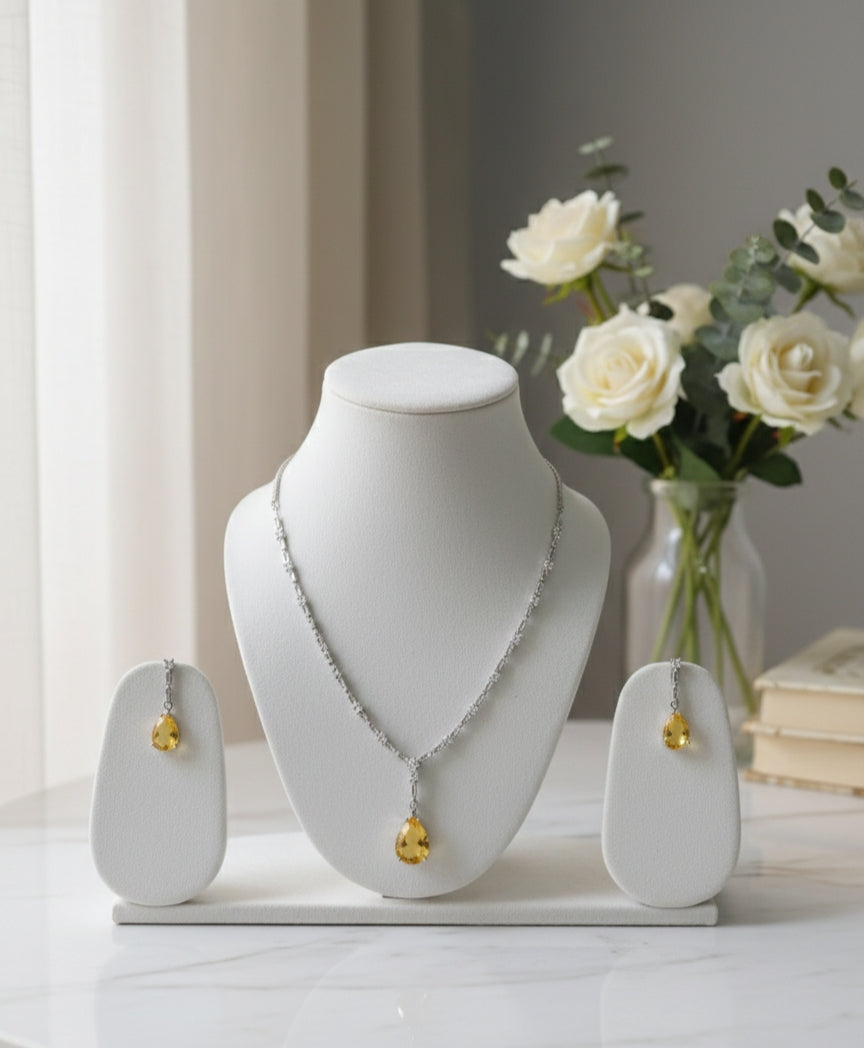 V line canary drop diamond necklace set