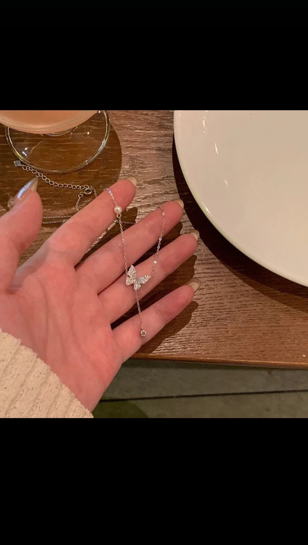 BUTTERFLY CHAIN PENDANT